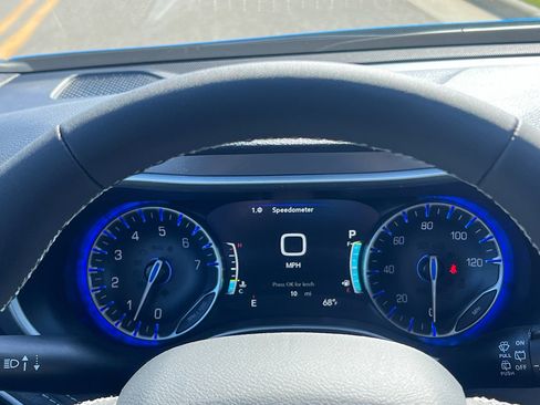 New 2026 Chrysler Pacifica Select w/ S Appearance Package image 24