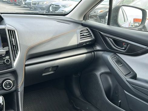 Used 2021 Subaru Crosstrek 2.0i Premium w/ Moonroof Package AWD/4WD image 24