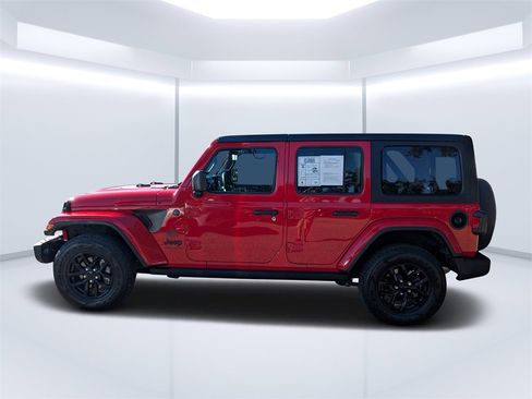 Used 2023 Jeep Wrangler Sport image 7