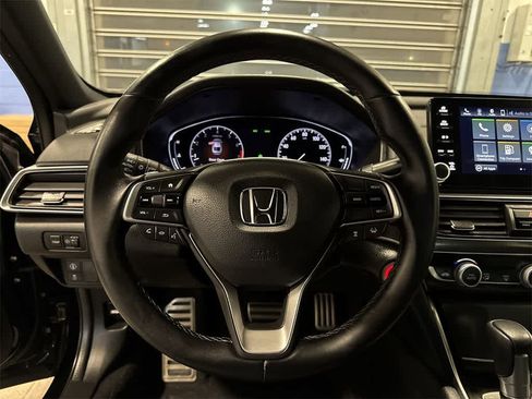 Used 2020 Honda Accord Sport image 18