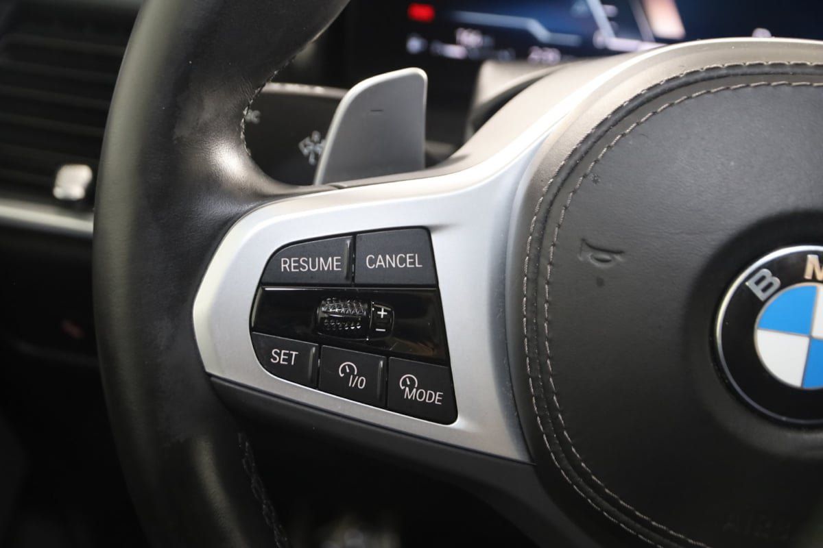 Used 2024 BMW X6 xDrive40i w/ Premium Package AWD/4WD image 32