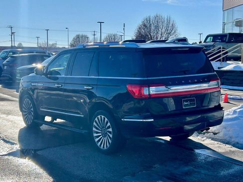 Used 2019 Lincoln Navigator Reserve image 3