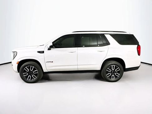 Used 2021 GMC Yukon AT4 image 3