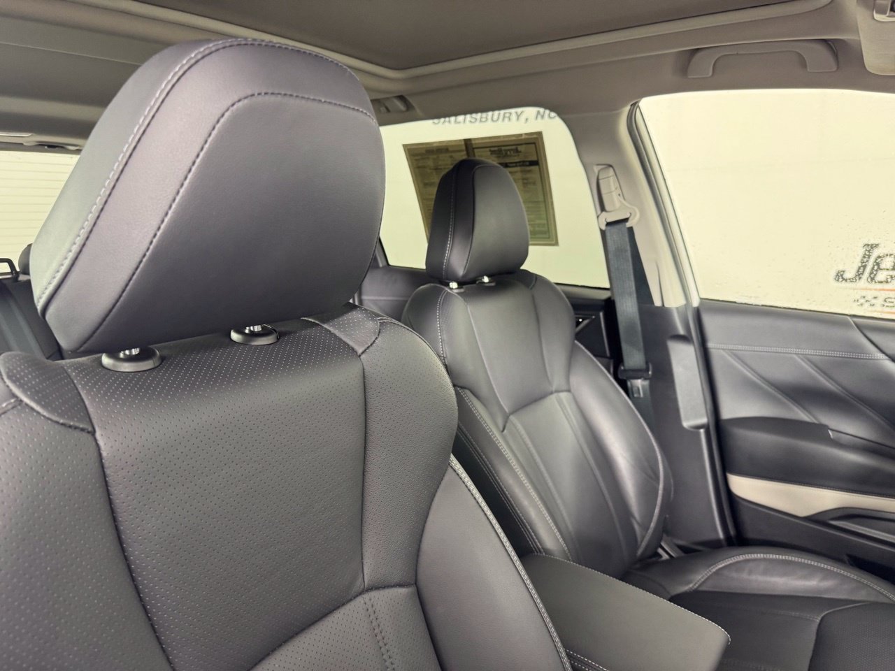 Used 2024 Subaru Forester Limited AWD/4WD image 36