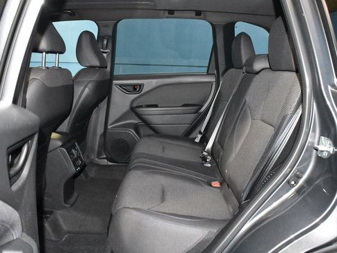 Used 2025 Subaru Forester Premium AWD/4WD image 20