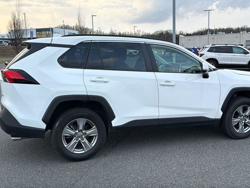 Used 2024 Toyota RAV4 XLE image 5