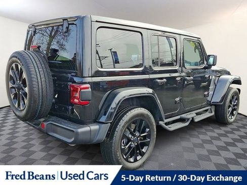 Used 2024 Jeep Wrangler Unlimited Sahara image 6