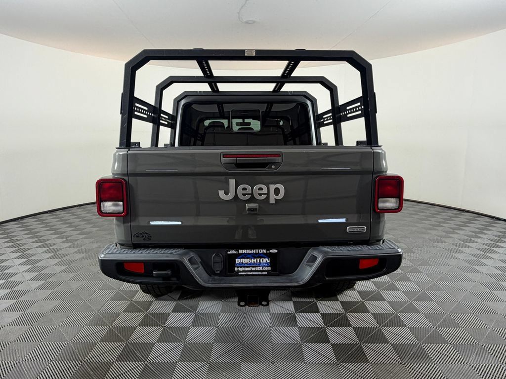 Used 2020 Jeep Gladiator Overland w/ Popular Equipment Package AWD/4WD image 4