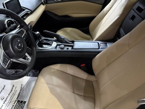 Used 2016 MAZDA MX-5 Miata Grand Touring image 22