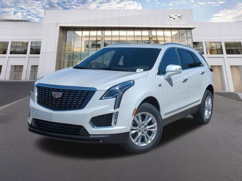 Used 2026 Cadillac XT5 Luxury w/ LPO, Floor Liner Package FWD image 1