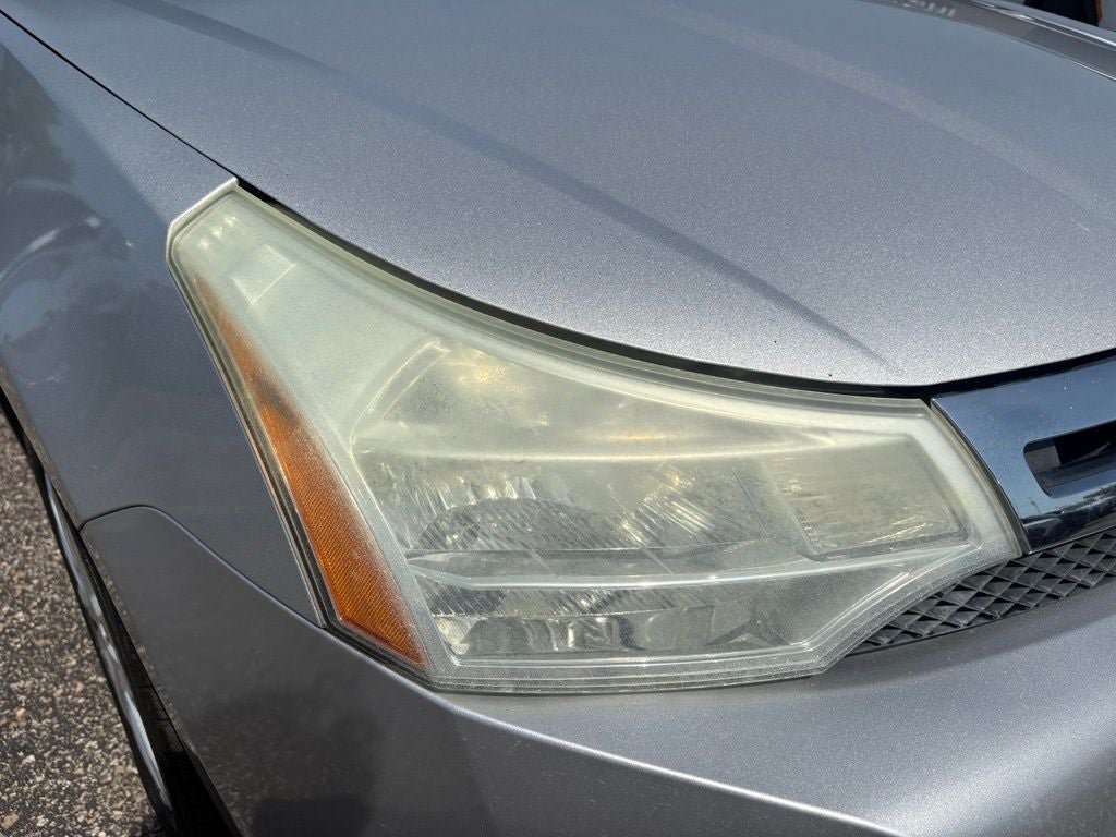 Used 2009 Ford Focus SEL FWD image 4