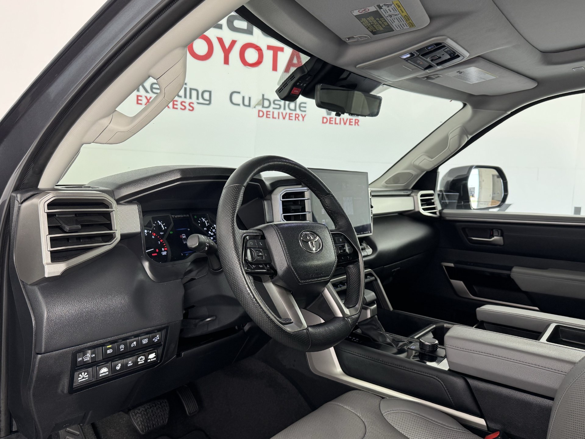 Used 2023 Toyota Tundra Limited RWD image 13