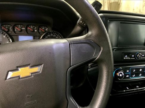 Used 2017 Chevrolet Silverado 1500 Custom w/ Custom Convenience Package AWD/4WD image 25