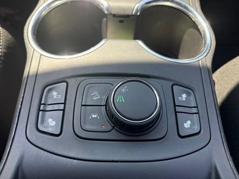 Used 2023 GMC Terrain SLE w/ Driver Convenience Package FWD image 35