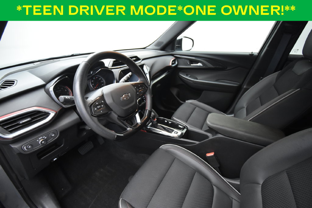 Used 2021 Chevrolet TrailBlazer RS w/ Technology Package FWD image 7