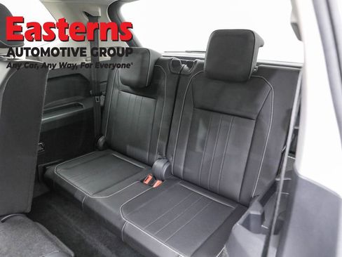 Used 2024 Volkswagen Tiguan Wolfsburg Edition image 24