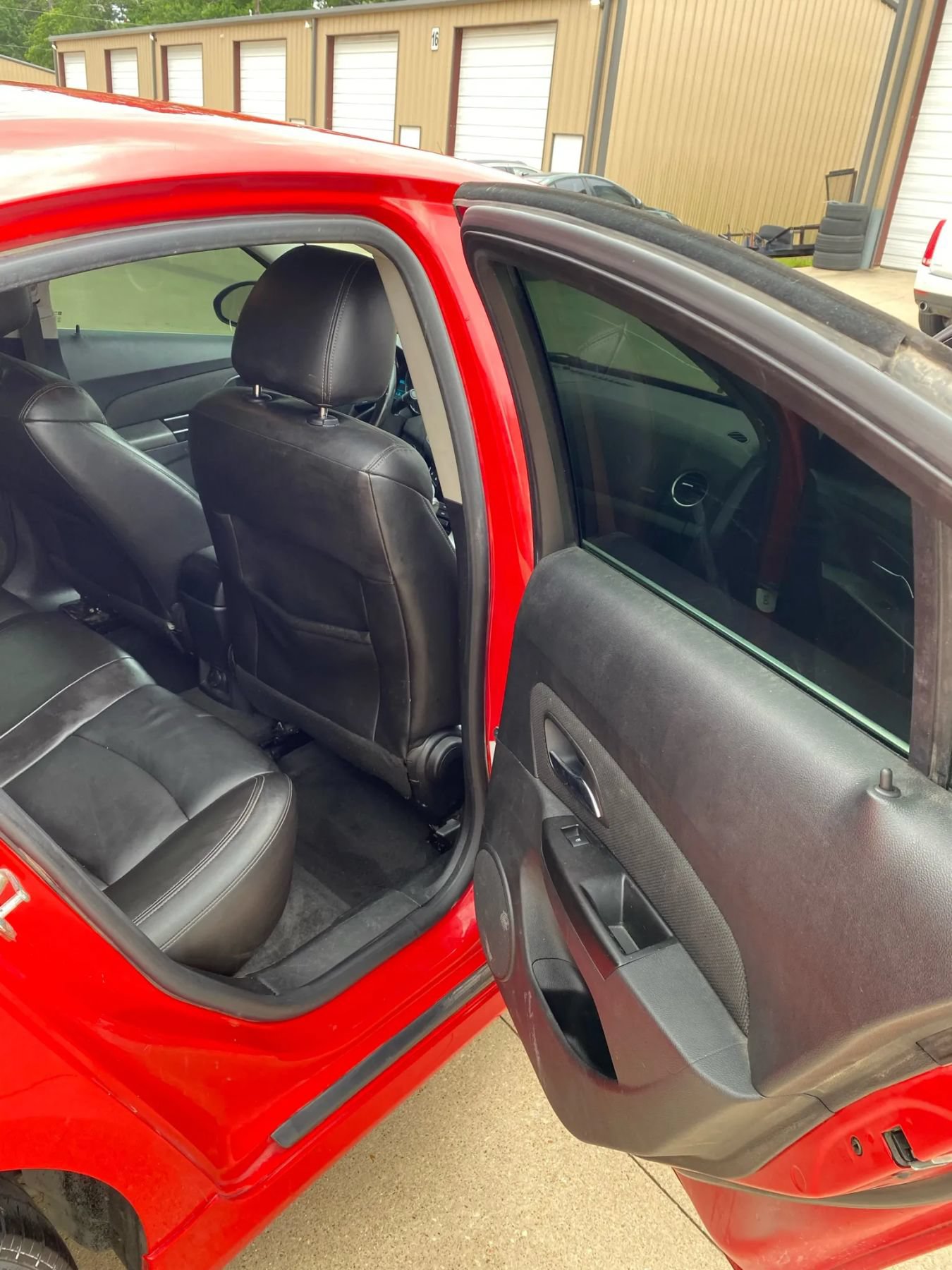 Used 2014 Chevrolet Cruze LTZ w/ RS Package FWD image 12
