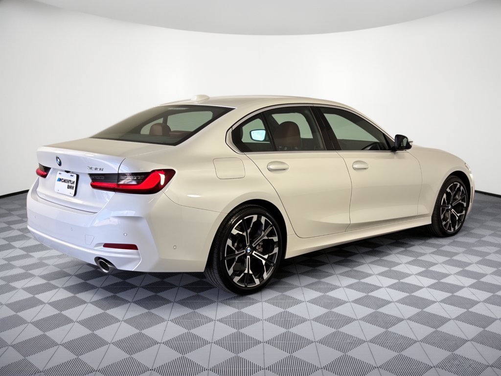 Used 2026 BMW 330i Sedan RWD image 9