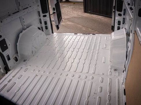 Used 2023 RAM ProMaster 2500 w/ Convenience Group image 25