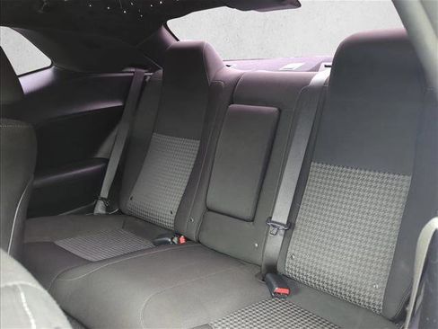 Used 2020 Dodge Challenger R/T image 17