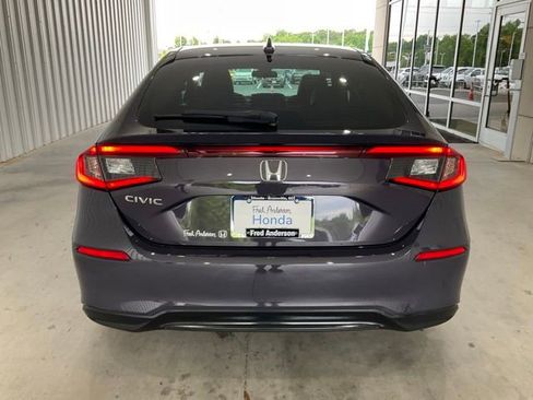 Certified 2024 Honda Civic EX-L image 18