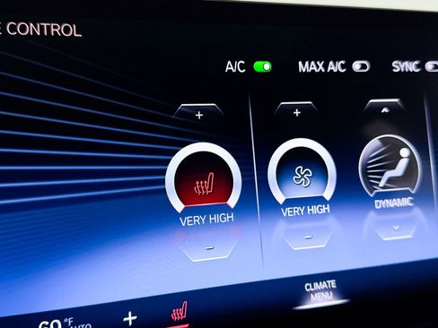 Used 2023 BMW M340i w/ Premium Package image 25