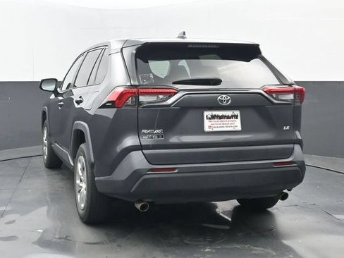 Used 2023 Toyota RAV4 LE FWD image 4