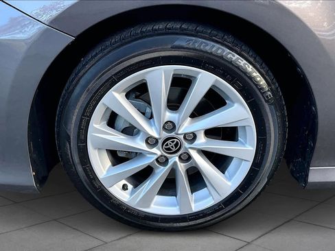 Certified 2022 Toyota Camry LE image 10