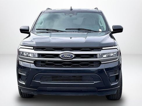 Used 2022 Ford Expedition Max XLT RWD image 2