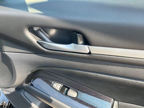 Used 2024 Nissan Altima 2.5 SL image 53