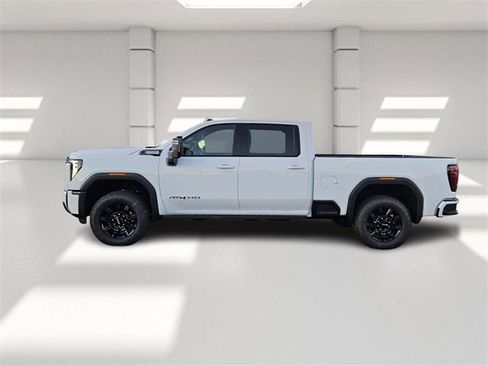 New 2026 GMC Sierra 2500 AT4 image 2