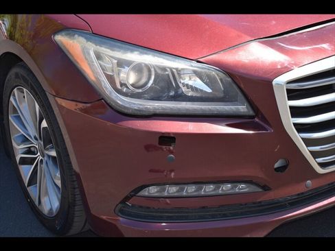 Used 2015 Hyundai Genesis 3.8 RWD image 39