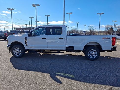 New 2026 Ford F250 XLT w/ FX4 Off-Road Package image 4