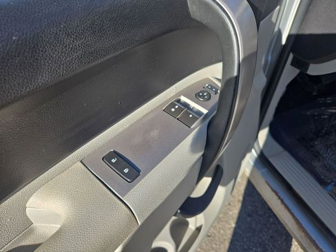 Used 2010 Chevrolet Silverado 1500 LT image 12