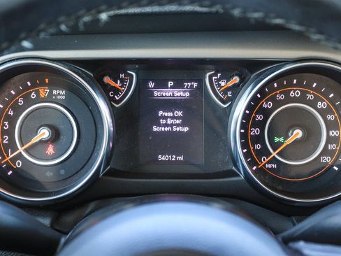 Used 2022 Jeep Gladiator Sport AWD/4WD image 27
