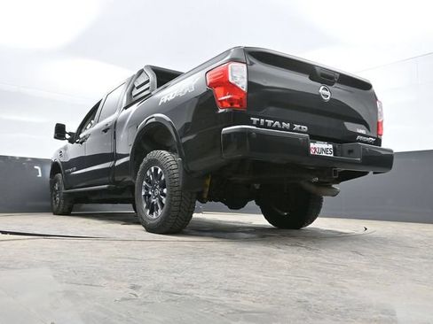 Used 2016 Nissan Titan PRO-4X w/ Pro-4x Convenience Package AWD/4WD image 50