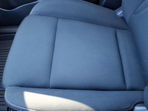 Used 2023 Nissan Rogue S image 24