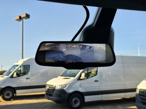 Used 2024 Ford E-350 and Econoline 350 Super Duty w/ Driver's Safety Package image 22