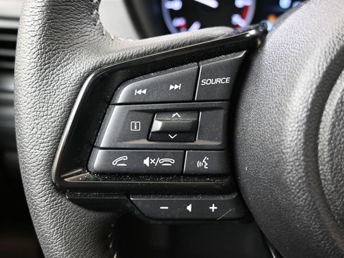 Certified 2025 Subaru Forester Premium AWD/4WD image 25