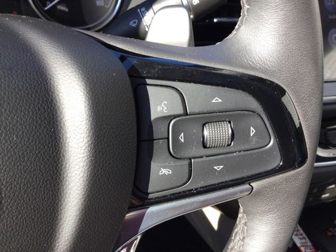 Used 2023 Buick Enclave Essence w/ Experience Buick Package image 19