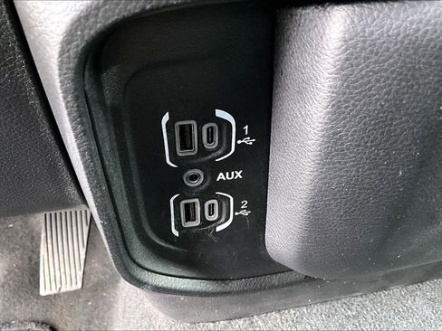 Used 2019 RAM 1500 Tradesman image 31