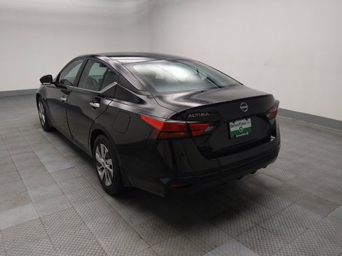 Used 2024 Nissan Altima 2.5 S FWD image 5