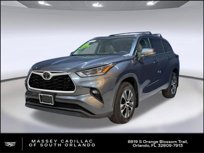 Used 2021 Toyota Highlander XLE