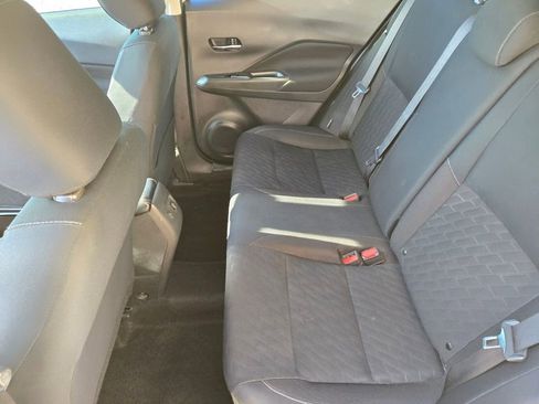 Used 2024 Nissan Kicks SV FWD image 13