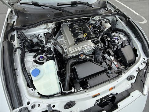 Used 2016 MAZDA MX-5 Miata Sport image 18