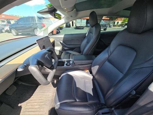 Used 2021 Tesla Model 3 Long Range AWD/4WD image 8