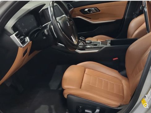Used 2019 BMW 330i Sedan w/ Convenience Package RWD image 5