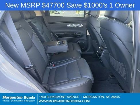 Used 2025 Genesis GV70 2.5T AWD/4WD image 31