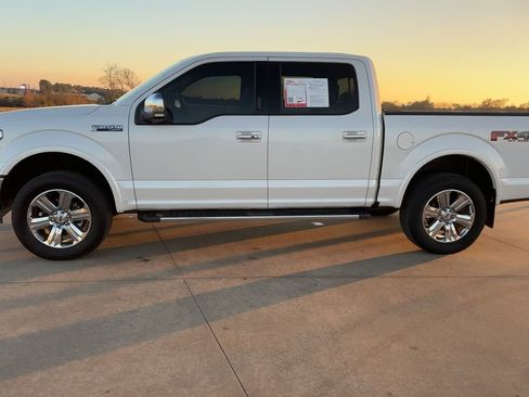 Used 2018 Ford F150 Lariat w/ Equipment Group 502A Luxury image 6