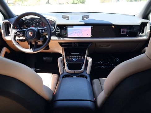 New 2026 Porsche Cayenne AWD/4WD image 21